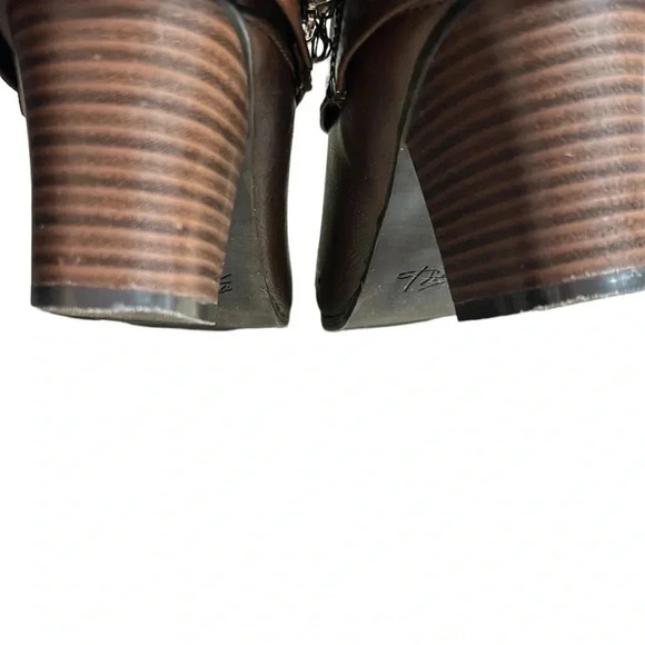 Thalia Sodi ankle booties woman 9M .Brown square heel ,round toe, EC - Picture 11 of 16